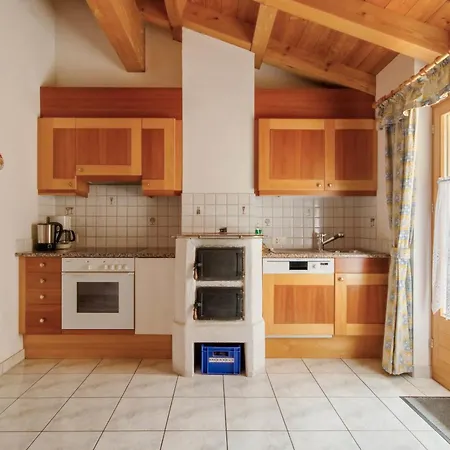 Apartman Chasa Vallaina